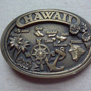 Vintage Embossed  Metal Hawaiian Islands Belt Buckle